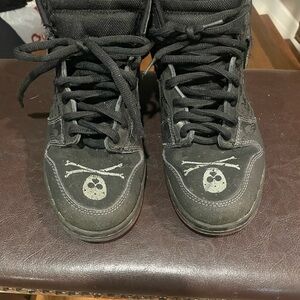 Nike Black Skull Motif Sneakers